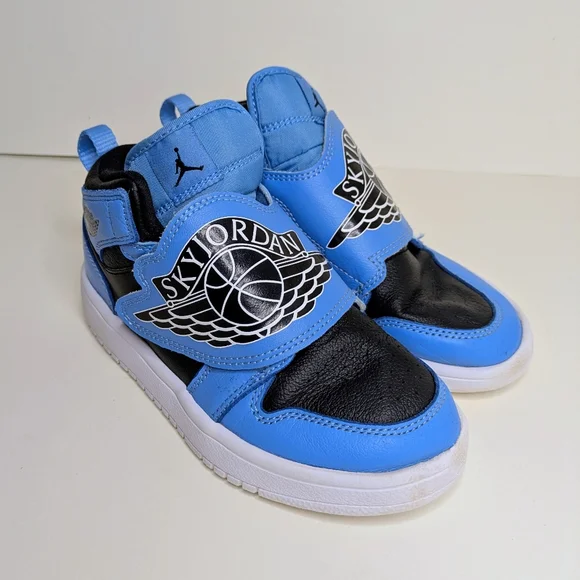 Kids Blue and Black Sky Jordans Size 13C Basketball Shoes - Picture 1 of 7